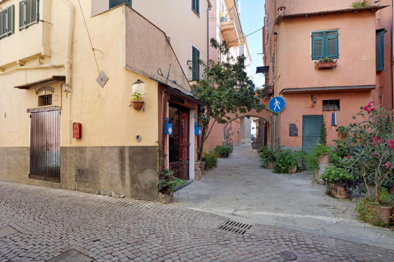 Ferienwohnung Casa Di Ali Imperia Exterior foto